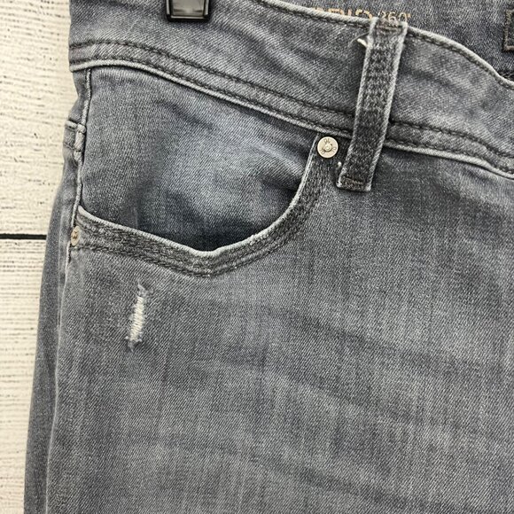 DL1961 Rocco Skinny Fit Gray Distressed Jeans, Size 31 - Picture 6 of 8